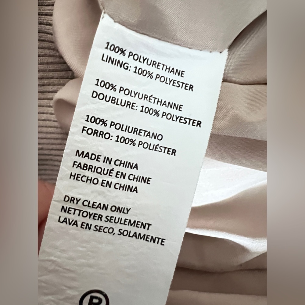 Saunders Collective Faux Leather Cream Puffer Jacket size medium - Picture 12 of 16